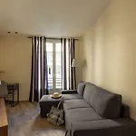 100m From The Sea Apartment *