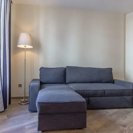 Apartment 100m From The Sea Nice
