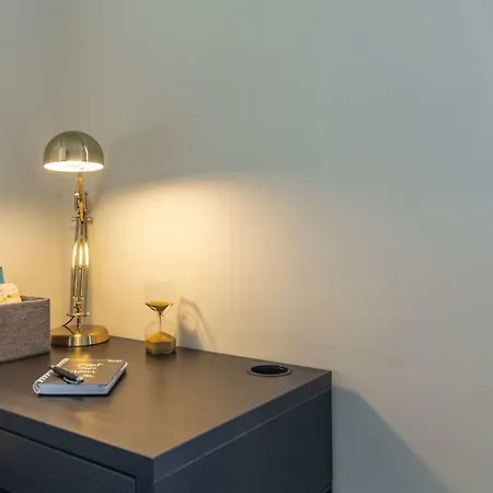 100m From The Sea Апартаменты Ницца